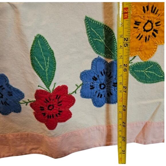 VTG Pillowcase x 2 Handstitched applique flower embroidery Pink trim cotton Read - Picture 4 of 7